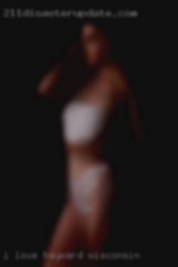 I love thin/petite Hayward, Wisconsin women.